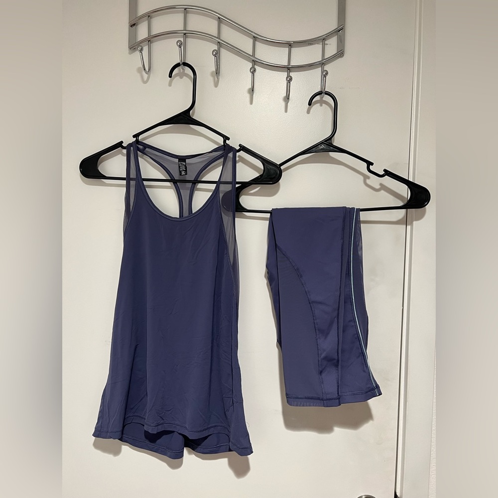 Victoria’s Secret Purple Workout Fitness Clothes Size XS